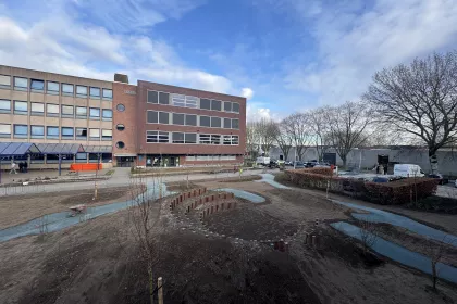 Bigger view of aanleg amfitheater en tuin